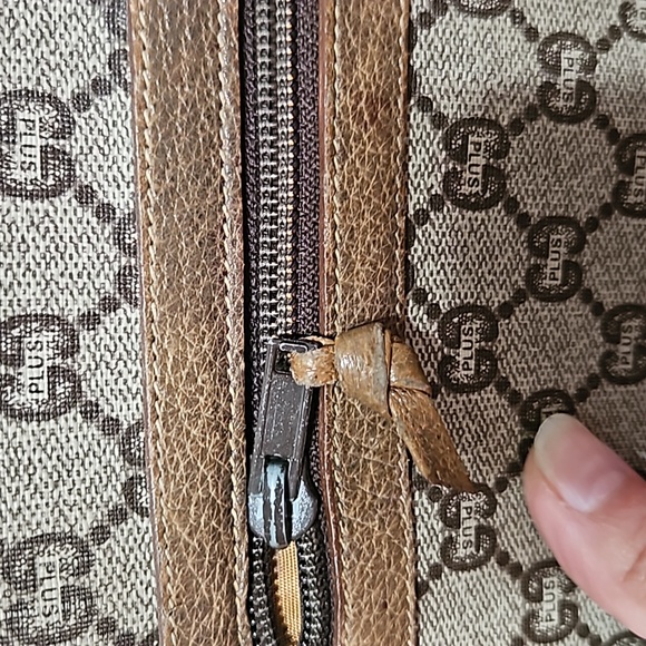 Gucci plus bag with unbranded strap - Picture 7 of 15